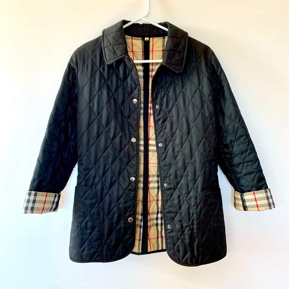 Burberry black diamond-quilted jacket with lined checks in XS
